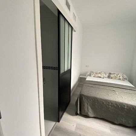 Apartamento Carihuela ตอร์เรโมลิโนส ภายนอก รูปภาพ
