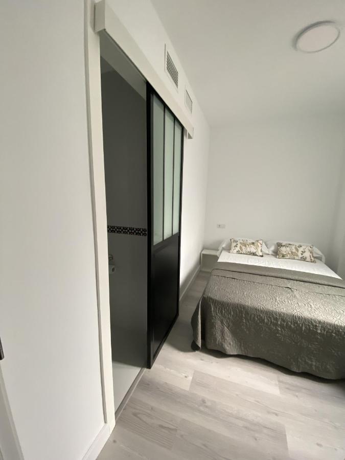 Apartamento Carihuela ตอร์เรโมลิโนส ภายนอก รูปภาพ