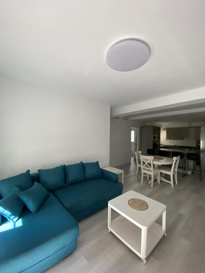 Apartamento Carihuela ตอร์เรโมลิโนส ภายนอก รูปภาพ